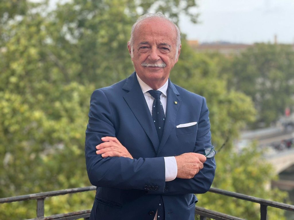 GIULIO FELLONI: Auspichiamo un “Piano Italia per la Moda” per il consolidamento di tutta la filiera e l’ammodernamento del nostro tessuto urbano